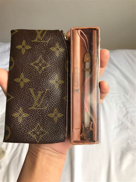 louis vuitton men keyring|Louis Vuitton keychain wallet.